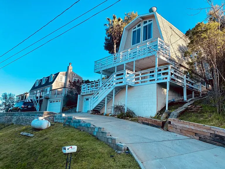 26264 Fairside Rd #A — Photo 40