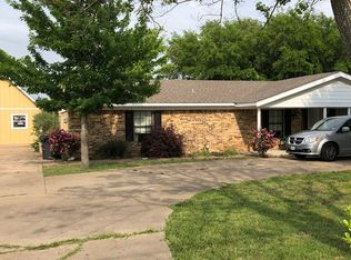 903 S Old Temple Rd, Lorena, TX 76655