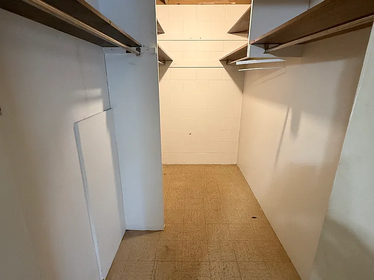 1409 F St #77 — Photo 13