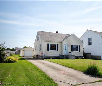 208 Como St, Struthers, OH, 44471