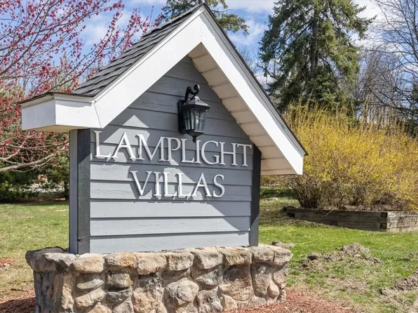 19 Lamplight Street, Beacon, NY 12508