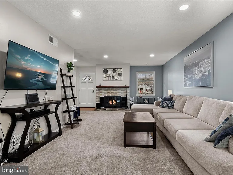 51 E Timonium Rd — Photo 21