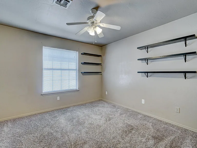 2733 Tealwood Dr — Photo 13