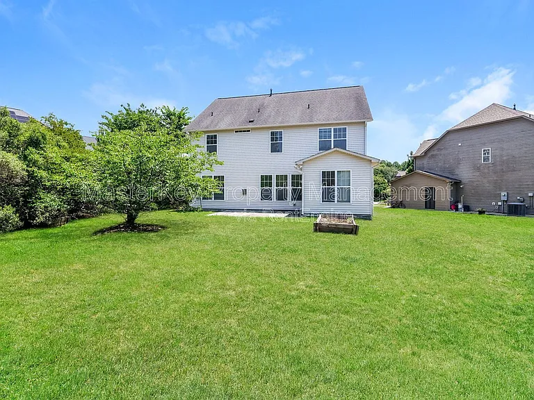 906 Keaton Ridge Ct — Photo 34
