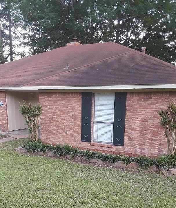 1st image of 549 Bradford Dr