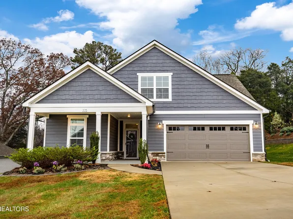 225 Cedar Branch Trl, Lenoir City, TN 37772
