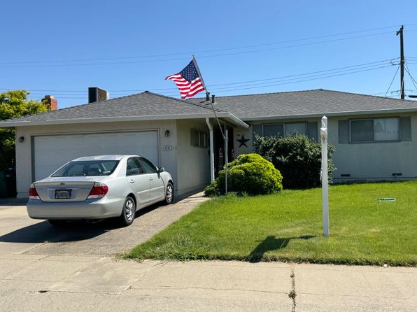 2132 Tracy Pl, Lodi, CA 95242