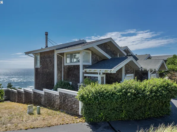100 Capes Dr, Oceanside, OR 97134