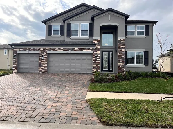 9275 Crescent Ray Dr, Wesley Chapel, FL 33545