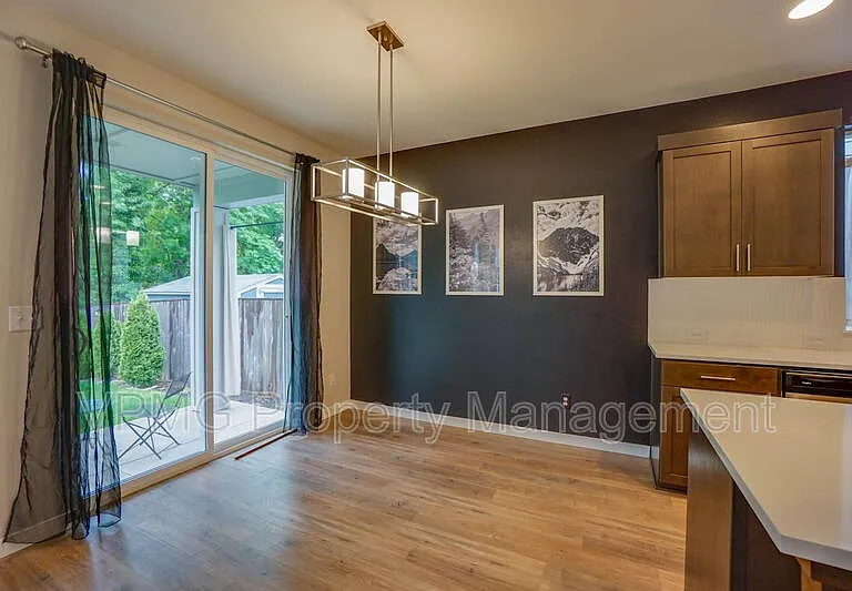 2904 NE 161st Ct — Photo 11