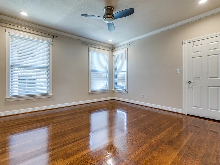 4449 Mockingbird Ln — Photo 14
