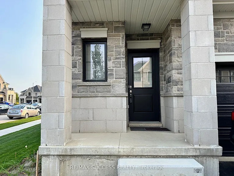 30 Mia Dr #7 — Photo 6