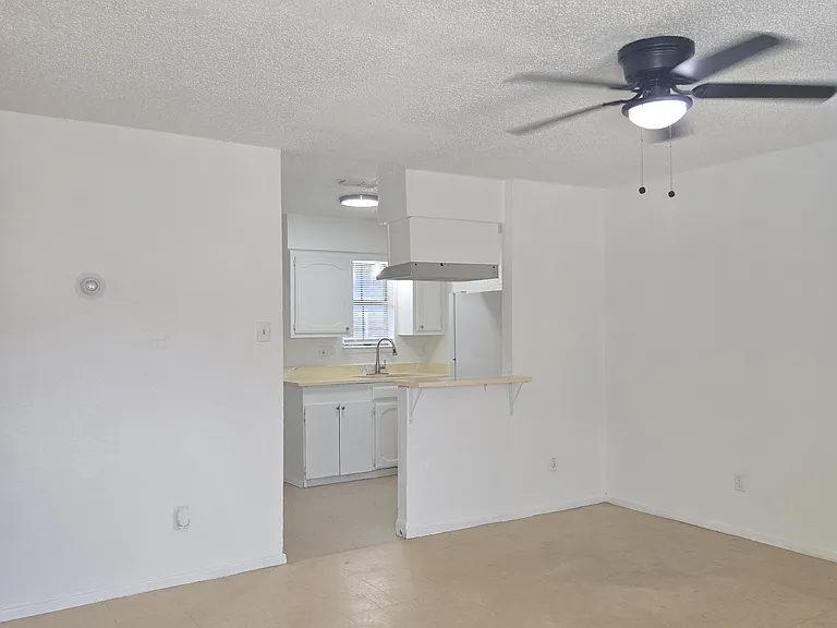 3440 Stuart Dr #3440 — Photo 8