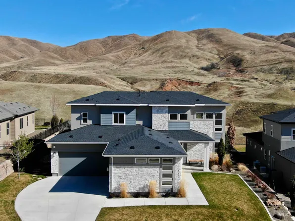 6120 E Barber Dr, Boise, ID 83716