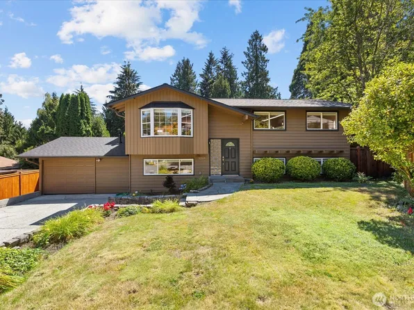 3205 NE 204th Street, Lake Forest Park, WA 98155