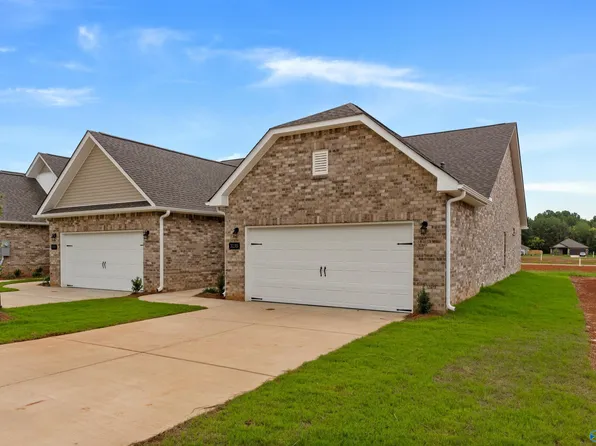 3135 Lea Ln SE, Decatur, AL 35603