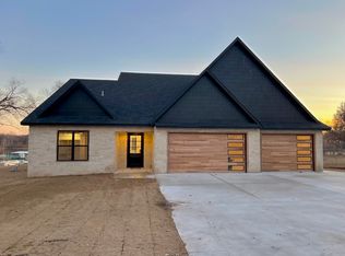 55403 E 298th Rd, Afton, OK 74331