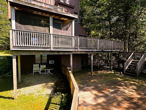 2nd image of 308 Shaker Ridge Drive