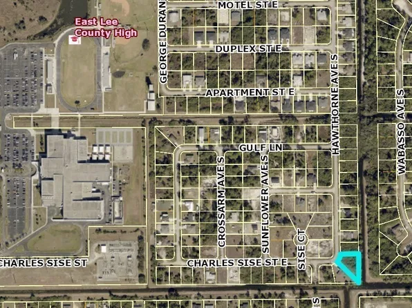 671 Hawthorne Ave S, Lehigh Acres, FL 33974