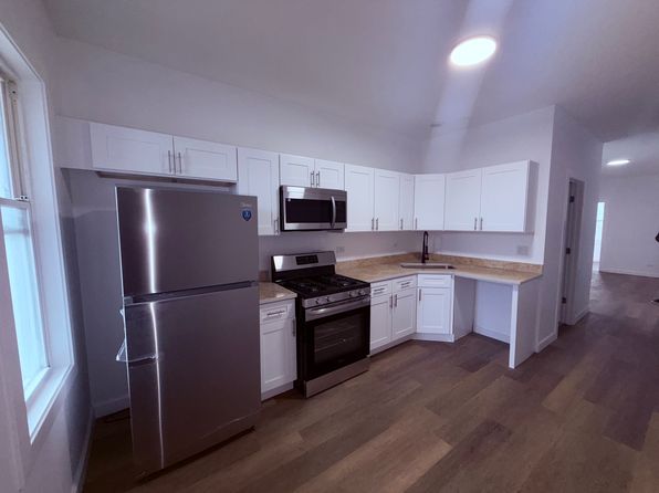 8739 S Colfax Ave #2