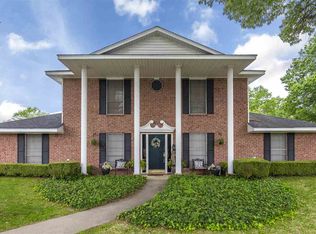 1003 N White Oak Rd, White Oak, TX 75693