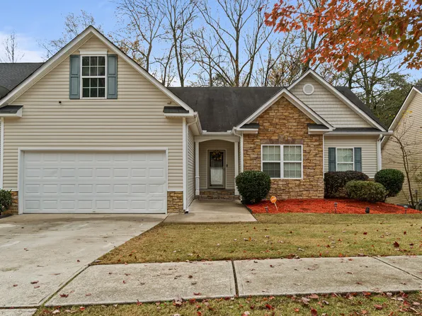 4473 Prather Pass Dr, Loganville, GA 30052