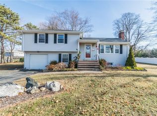 177 Gardner St, Manchester, CT 06040