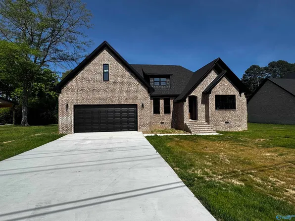 1322 S Broad St, Albertville, AL 35950