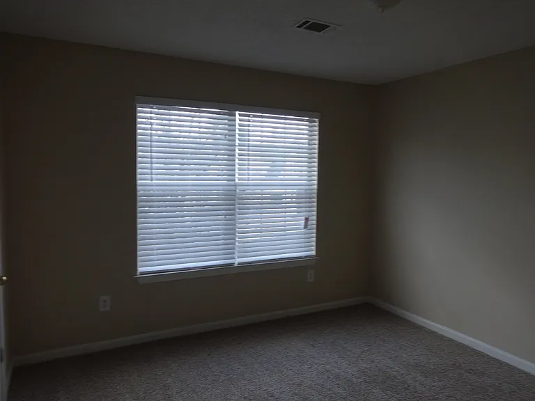176 Summer Lake Dr SW — Photo 6