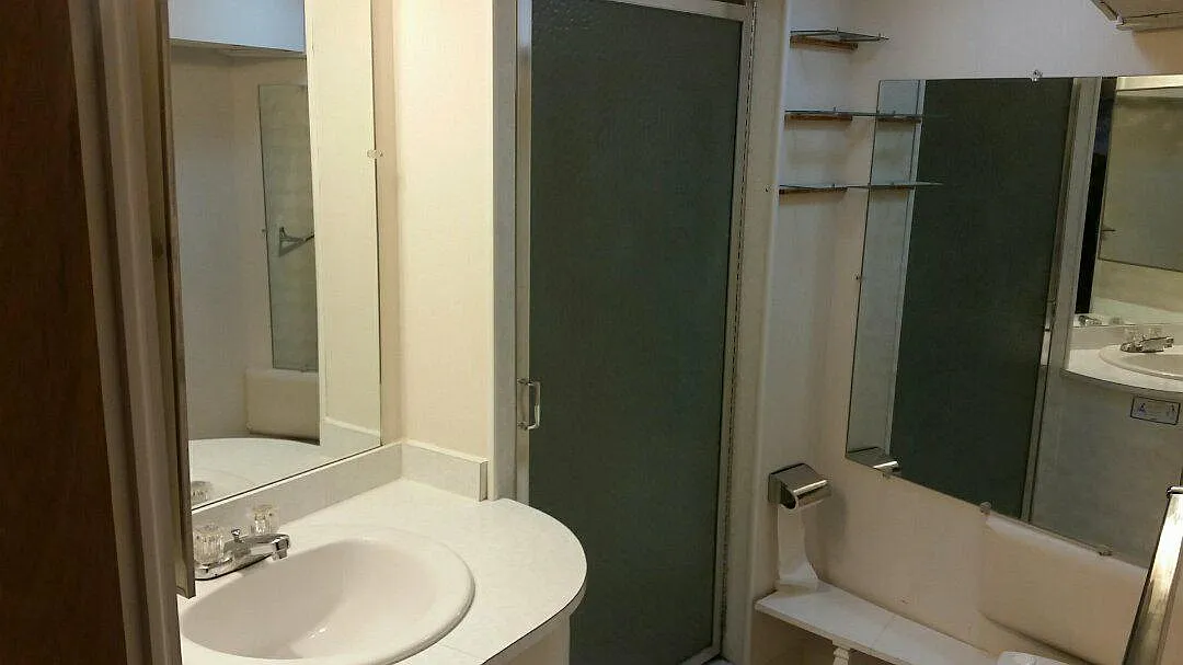 4 bed, 2462 sqft, $800 — Photo 3