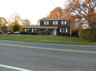 321 Old Country Rd FLOOR 2, Melville, NY 11747