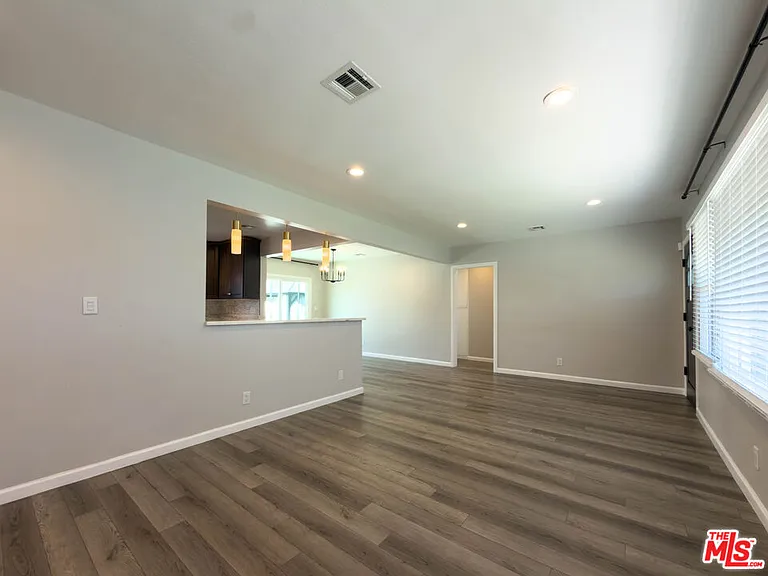 15449 Septo St — Photo 9