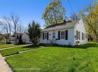 227 N Francis Ave, Lansing, MI 48912