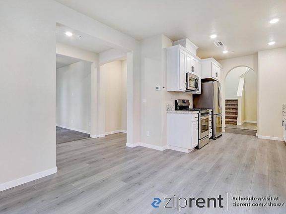 4th image of 9920 Del Surf Ln