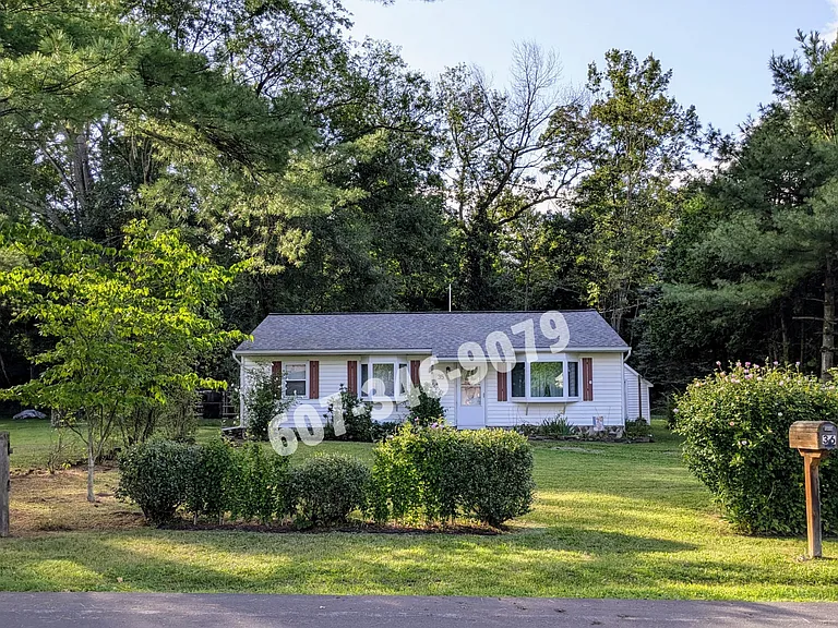 35 Hazelwood Ave — Photo 1