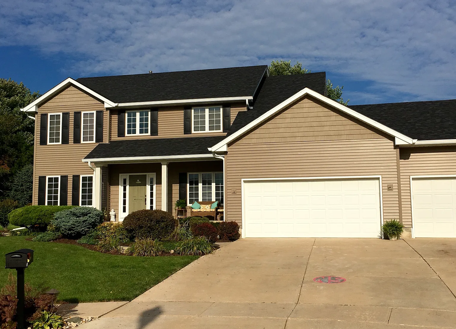 800 W Davies Ct photo 1