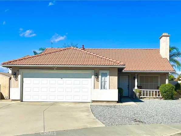 2724 Cambridge Ave, Hemet, CA 92545