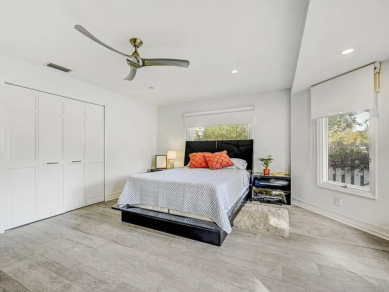 8943 Lake Irma Point — Photo 30