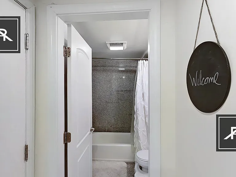 17 Glenville Ave #B7 — Photo 7