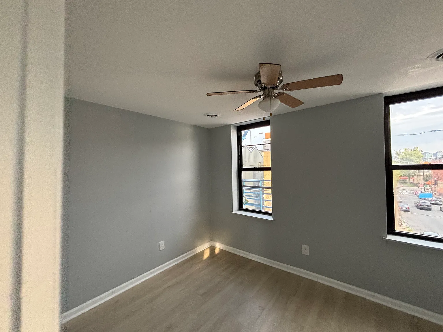 61 Concord St — Photo 3
