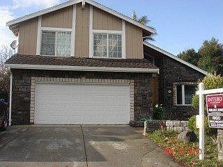 1st image of 121 Casswell Ct