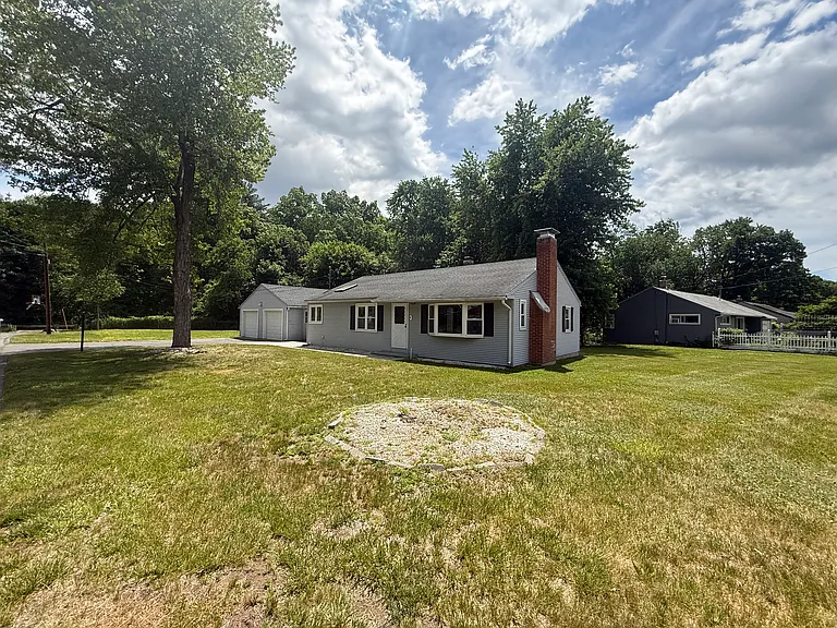 8 Starr Ln — Photo 4