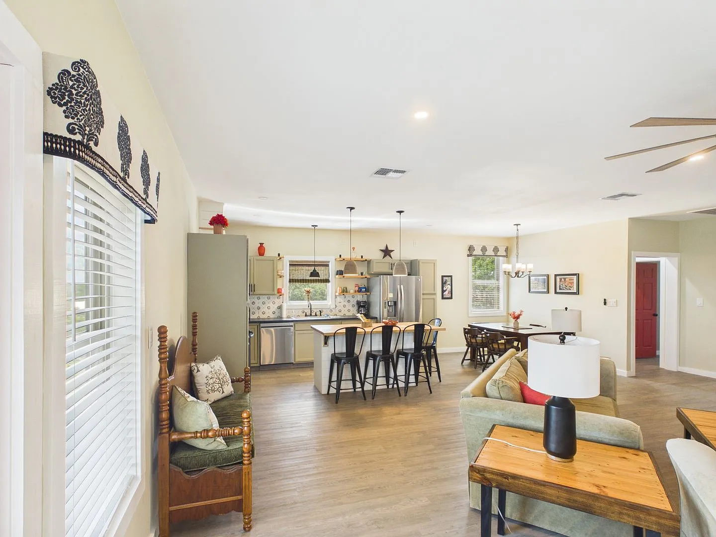 2-Bedroom Home with Modern Kitchen & Private Patio — Photo 4