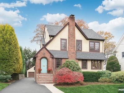 208 Bellair Rd, Ridgewood, NJ, 07450