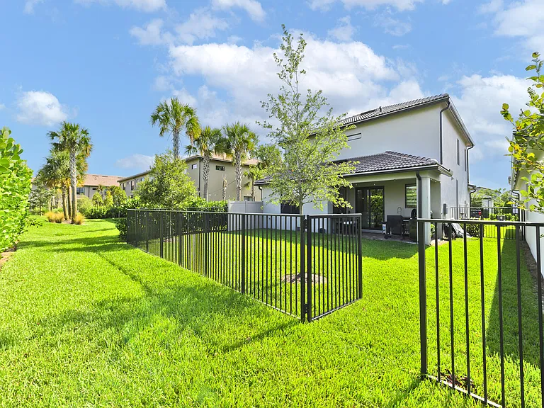 4814 Chantilly Rd — Photo 42
