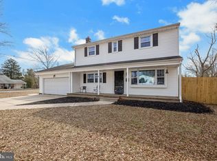322 Iris Rd, Cherry Hill, NJ 08003