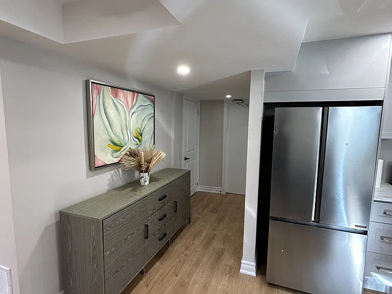 25 Roma Dr #BASEMENT — Photo 15
