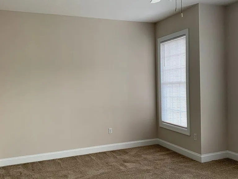 262 Sheliah Ct — Photo 15