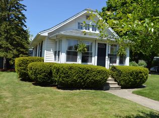 404 W Greenlawn Ave, Lansing, MI 48910