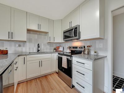 3940 N 17th St, Lincoln, NE, 68521